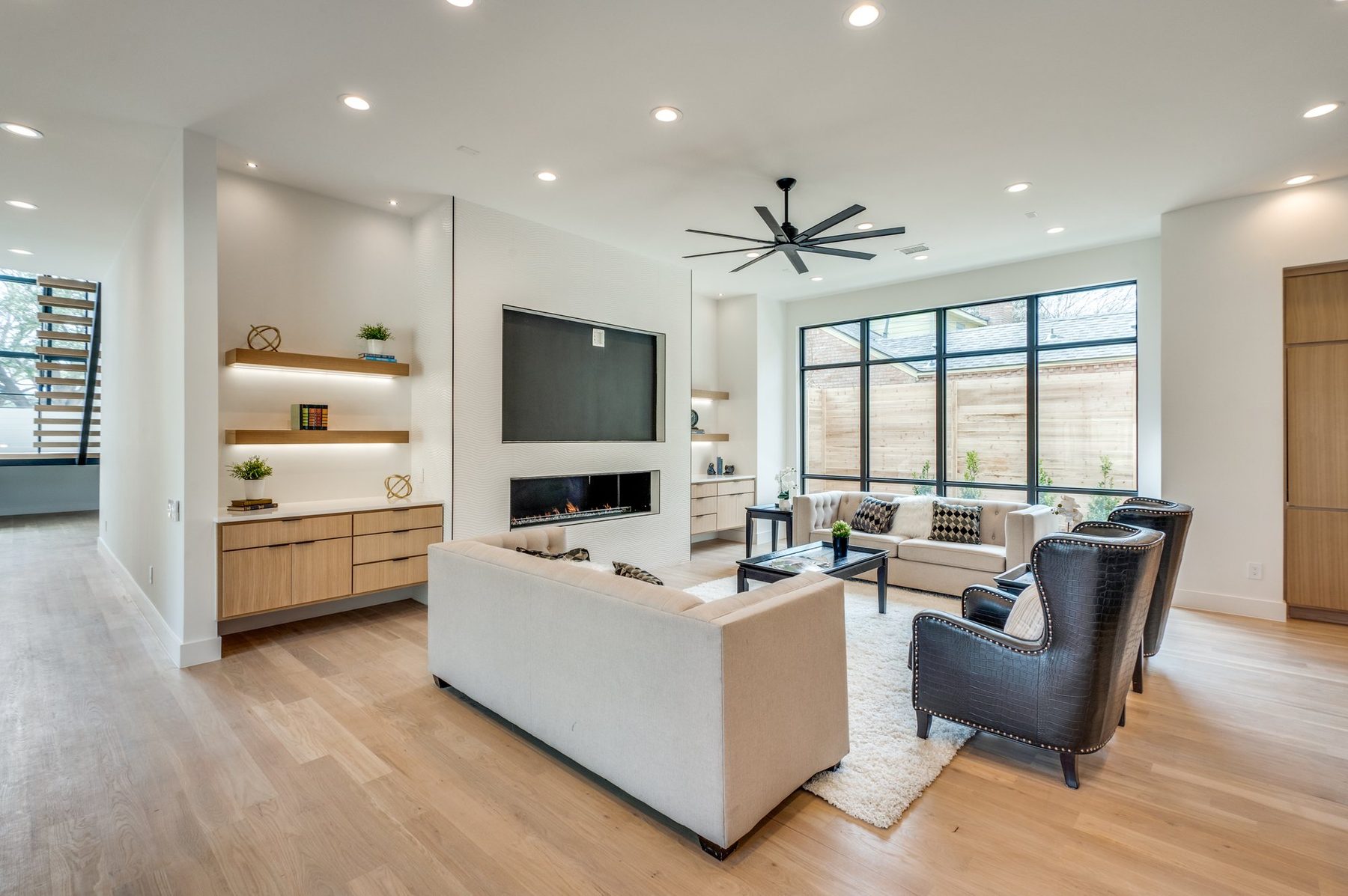 Living area with linear fireplace