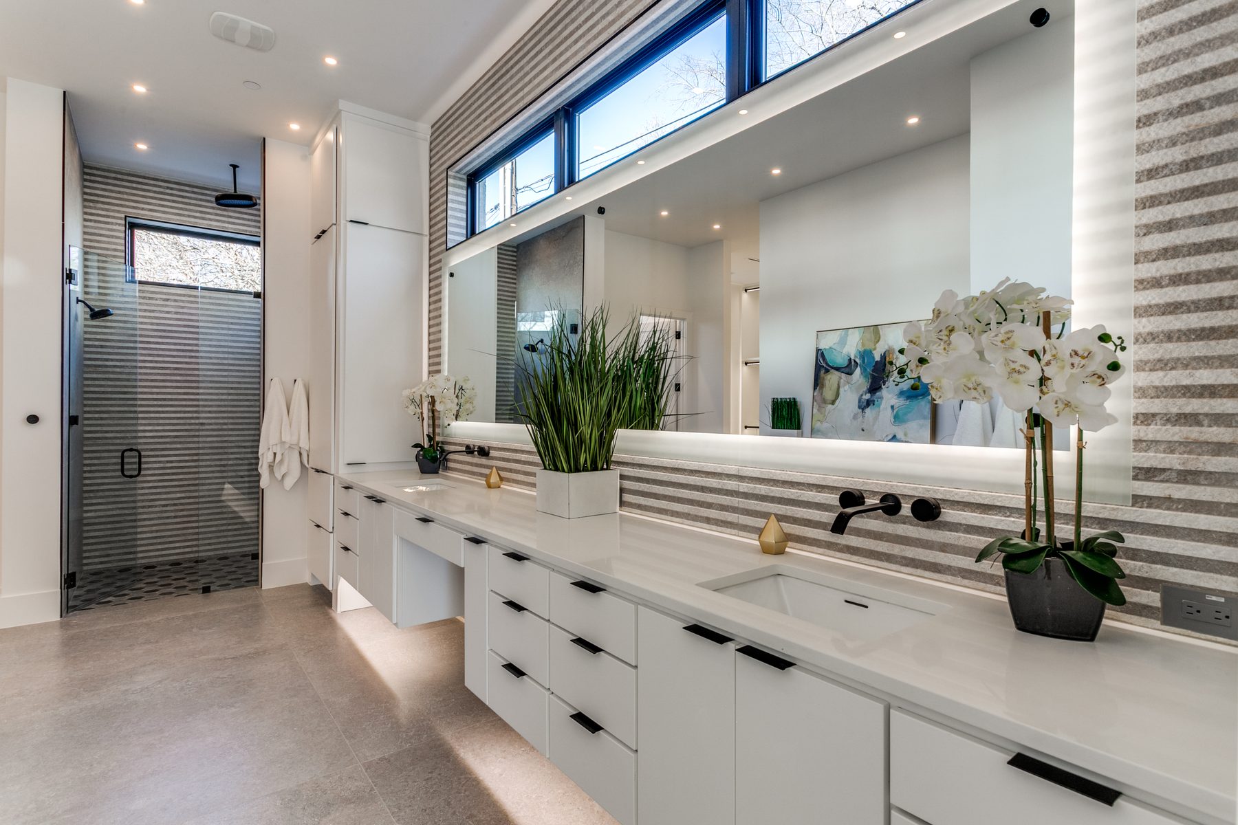 Primary bath vanity wall