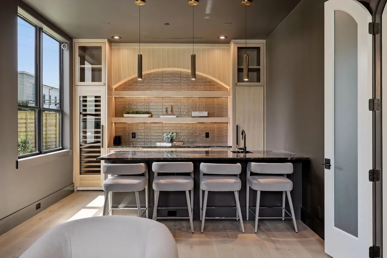 6616 Prestonshire — Preston Hollow, Dallas, Texas (photo 15 of 40)